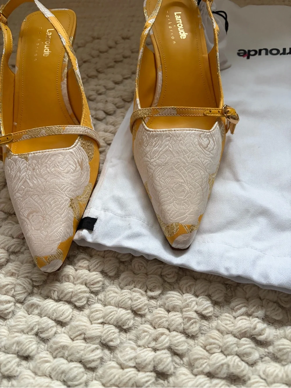 Yellow Larroude Ines Pump Lace Pointed Slingback - Picture 3 of 4